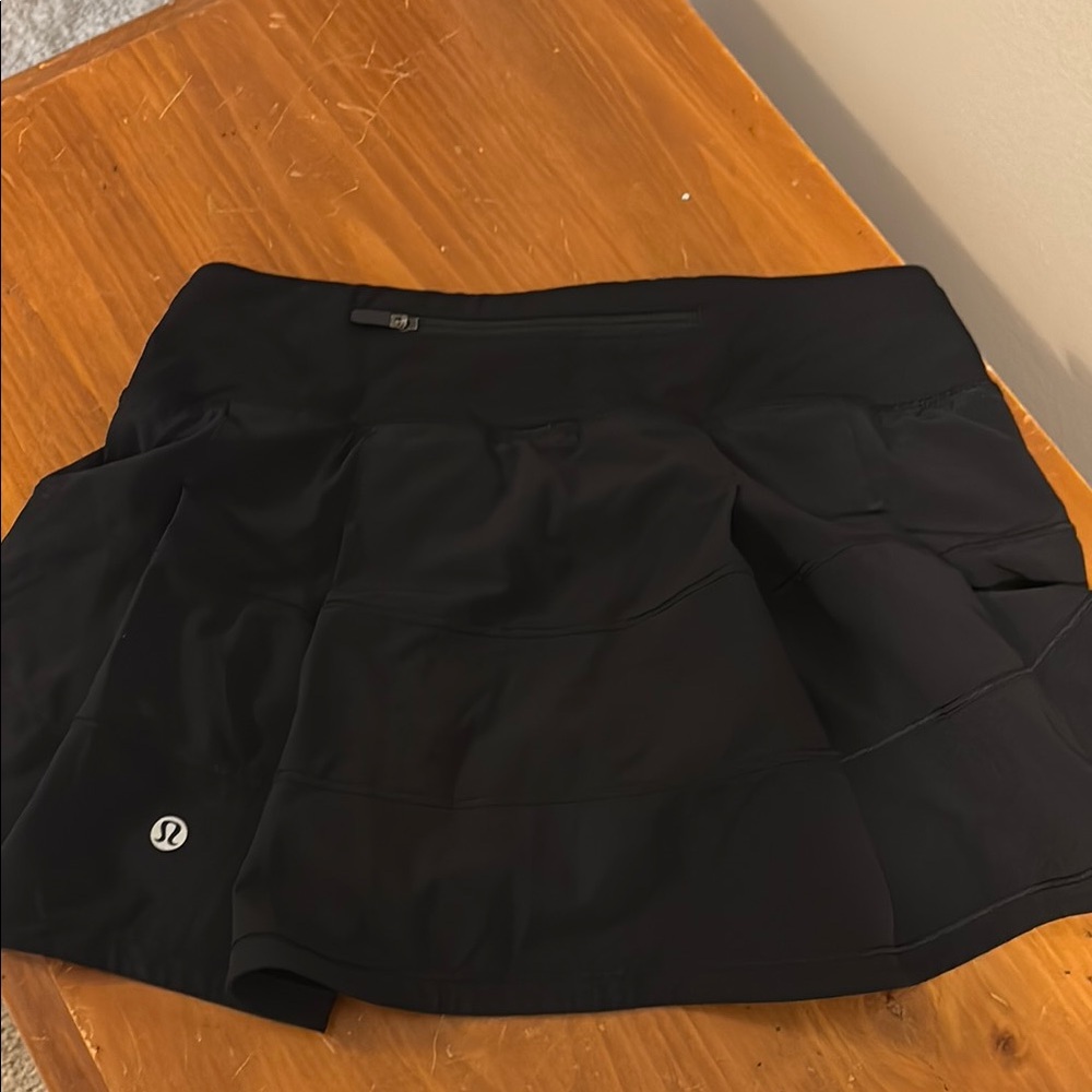 Lulu Lemon skort